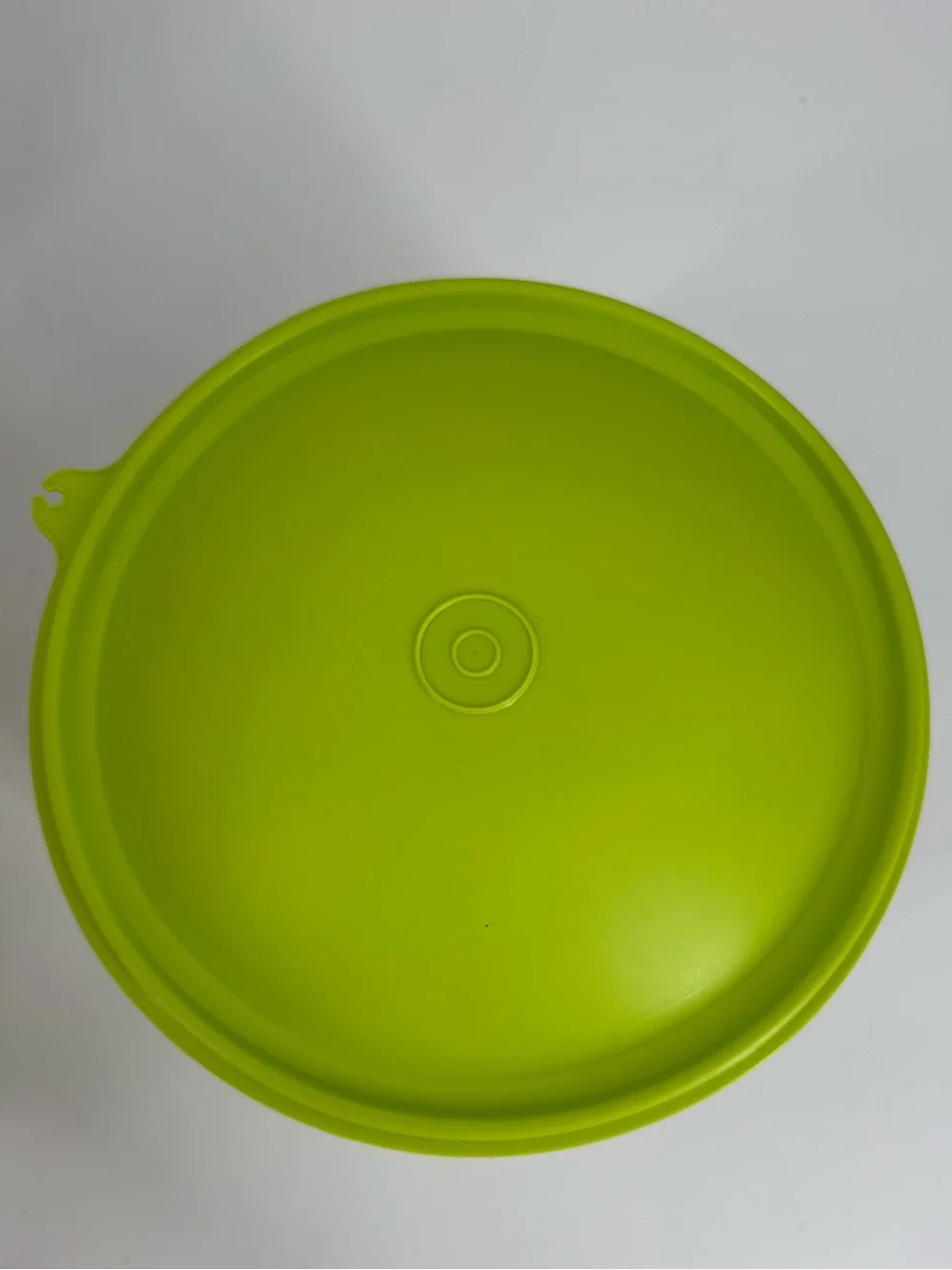 Tupperware versatile green